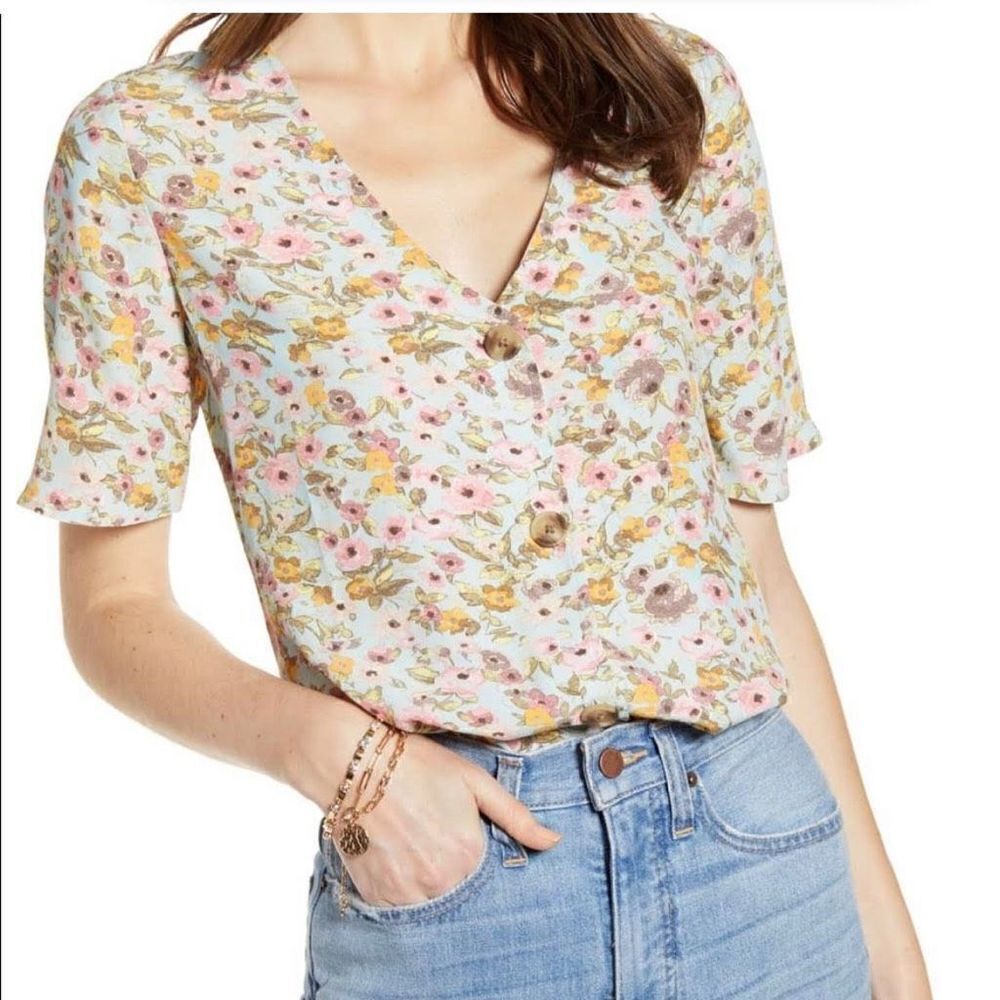 Something Navy Arielle Charnas Floral Top Size XS